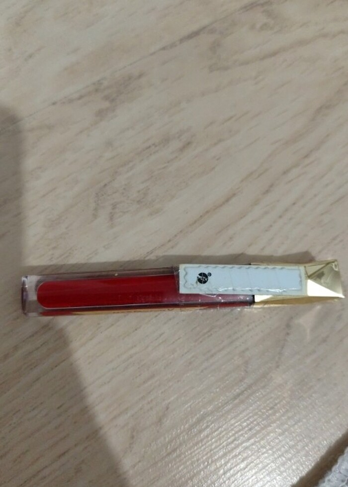 Max factor honey lacquer (floral ruby) - Görsel 2