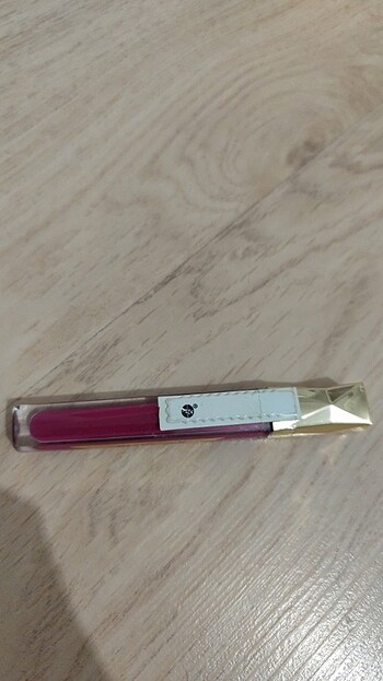 Max Factor Max factor honey lacquer (blooming berry)