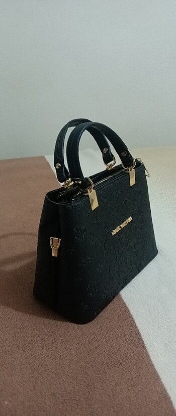 Louis Vuitton Louis Vuitton el çantası