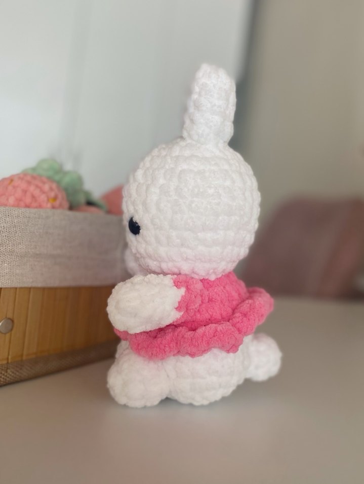 Amigurumi Tavşan Peluş Oyuncak - Görsel 2