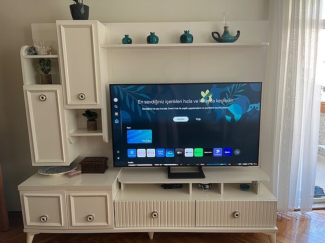 Diğer tv ünitesi
