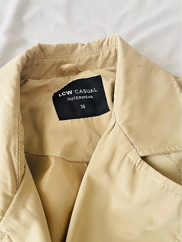 LC Waikiki Sıfır trençkot