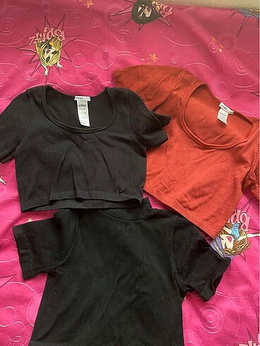 Addax crop bluz