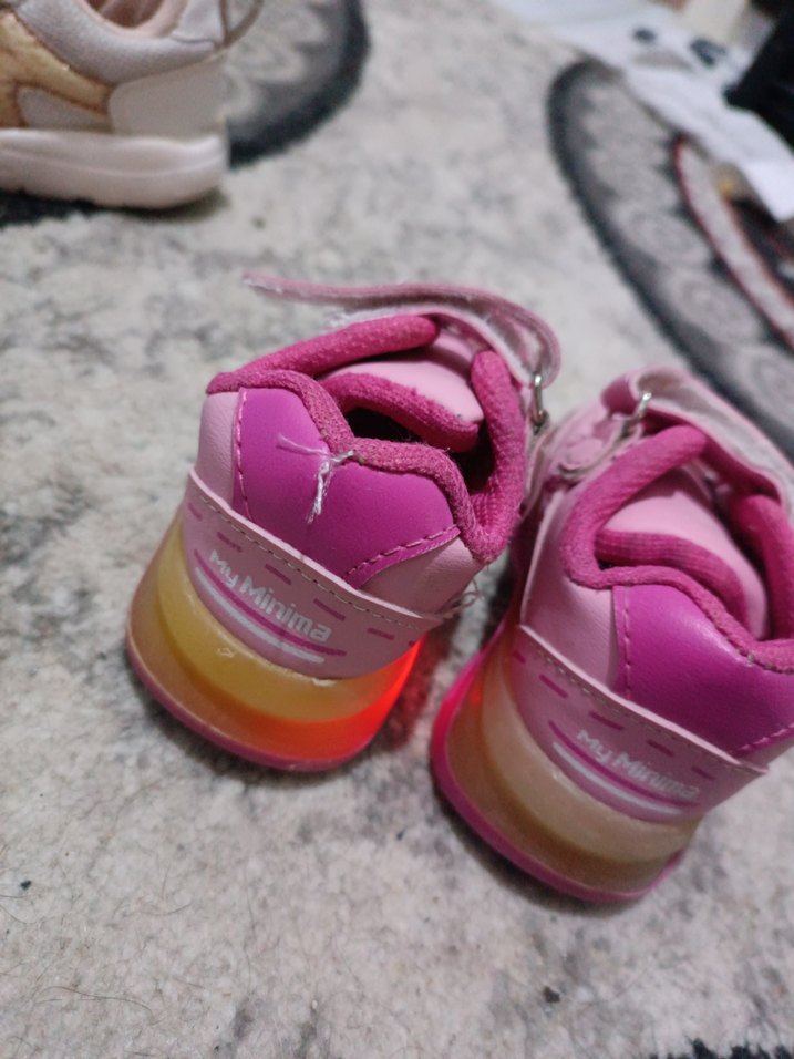 Pembe Kız Çocuk Spor Ayakkabısı - Görsel 2