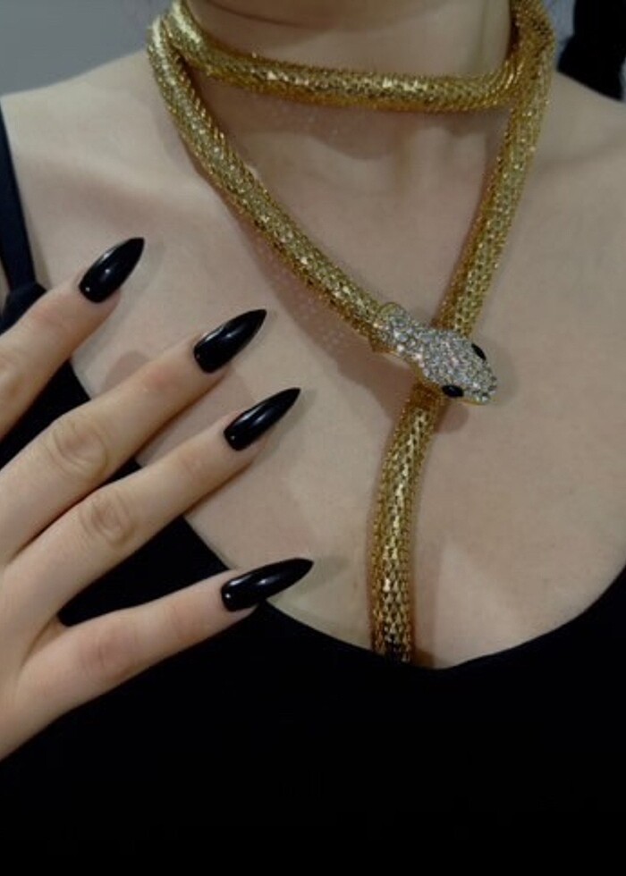 LOUBOUTİN NAİLS TAKMA TIRNAK - Görsel 2