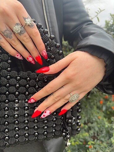 SEVGİLİLER GÜNÜ TAKMA JEL TIRNAK - Görsel 2