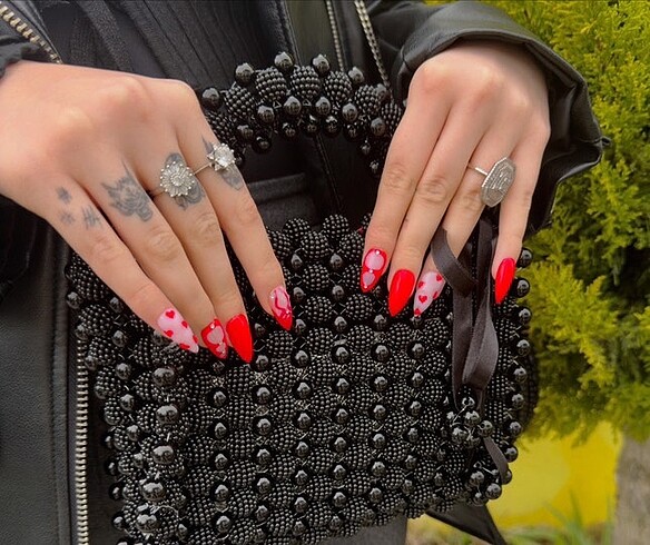 SEVGİLİLER GÜNÜ TAKMA JEL TIRNAK - Görsel 3