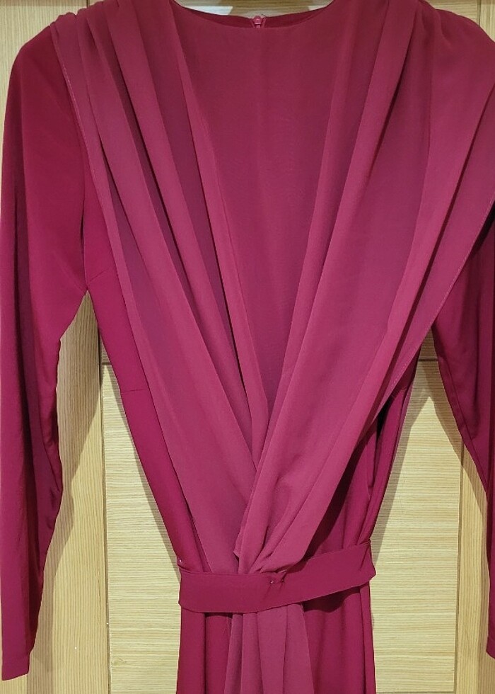 Abiye Tulum Elbise Bordo Renk 38 Beden Pelerinli Tül Detaylı - Görsel 5