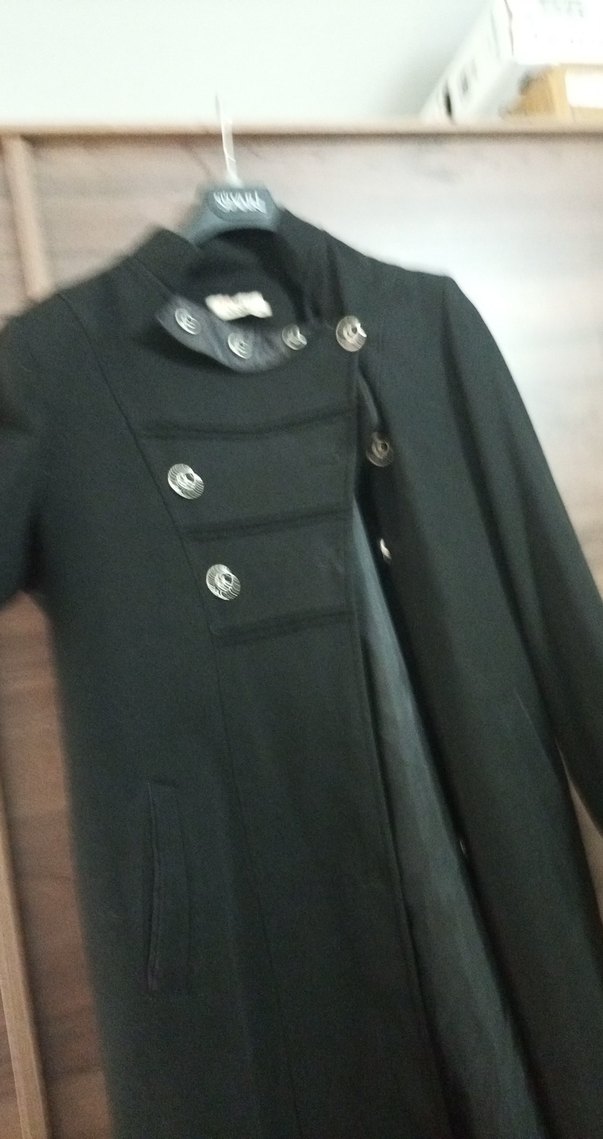 Düğmeli Siyah kaşe Kaban - Görsel 2