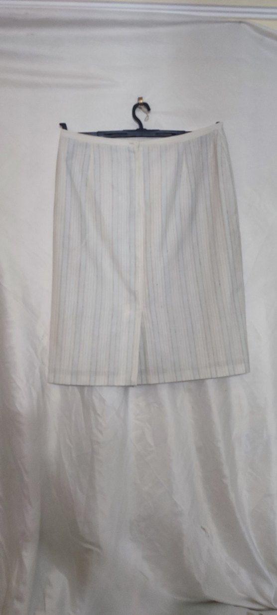 Düğmeli Beyaz Kadın Keten Gömlek - Görsel 2