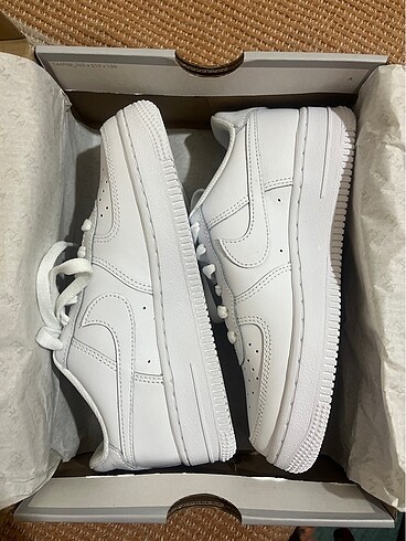 Nike Air Force 1LE