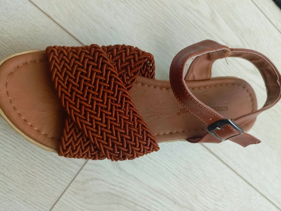 Kahverengi Hasır Dokulu Dolgu Topuklu Kadın Sandalet - Görsel 3