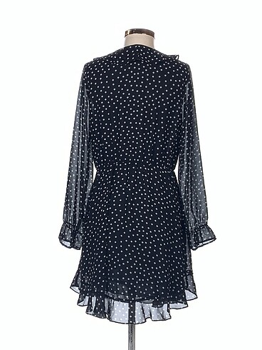 m Beden çeşitli Renk H&M Kısa Elbise %70 İndirimli.