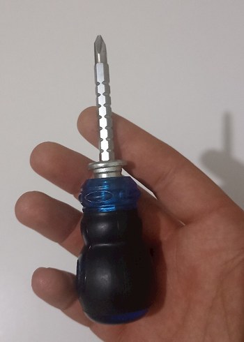 Beden Kompakt Vidalama Ucu ve Tutacak Seti