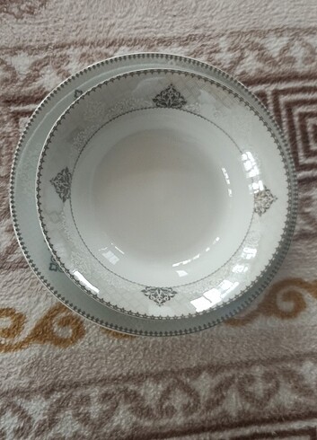 Diğer 6'lı desenli yemek tabağı