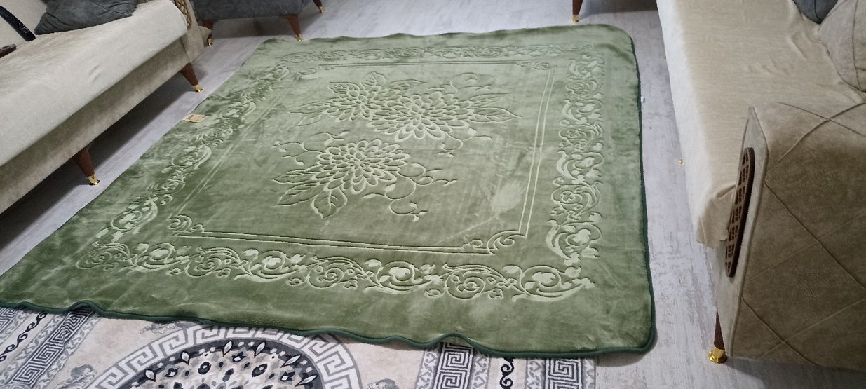 Yeşil Çiçek Desenli Battaniye - Görsel 4