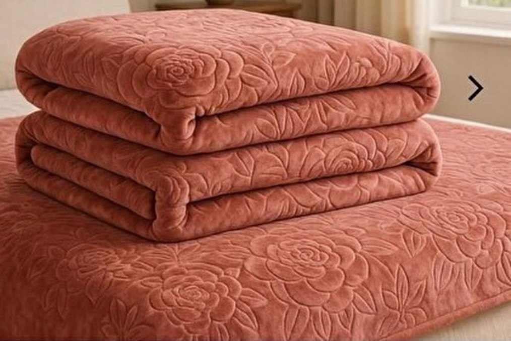 Renkli Desenli Yumuşak Battaniye - Görsel 2