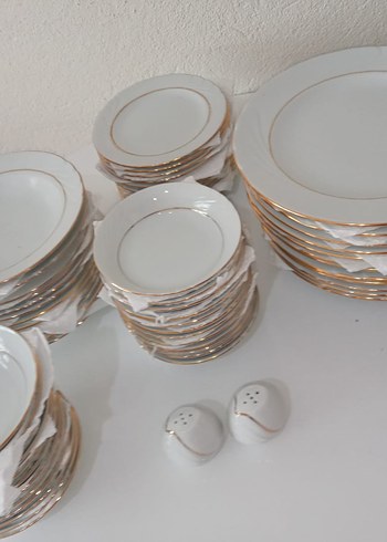 Beyaz Altın Kenarlı Yemek Takımı - Görsel 4