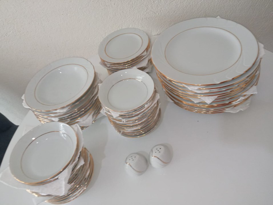 Beyaz Altın Kenarlı Yemek Takımı - Görsel 4