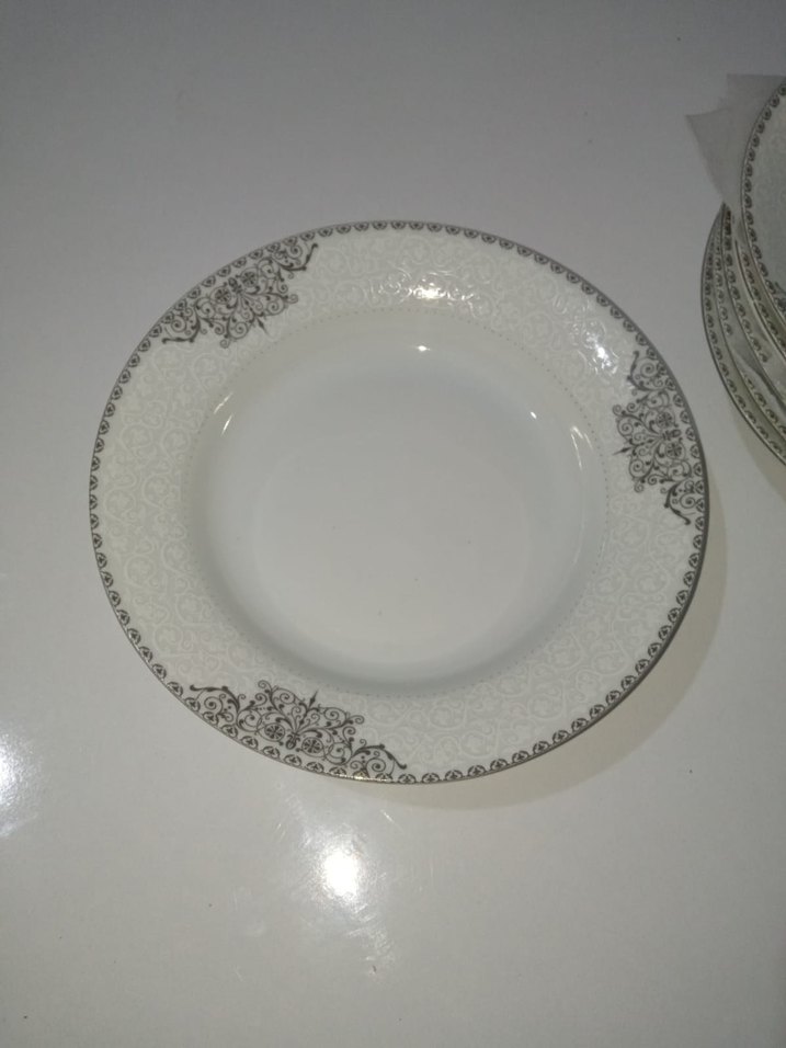 Gri Desenli Beyaz Yemek Tabağı Seti - Görsel 2