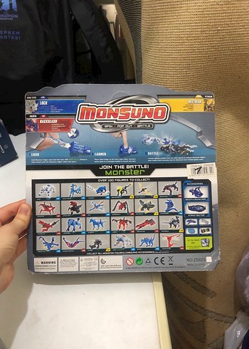 Beden Renk Monsuno Mavi Aksiyon Figürü