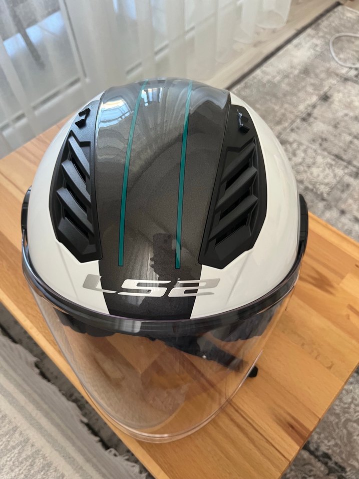 LS2 Airflow M beden motosiklet kaskı - Görsel 3