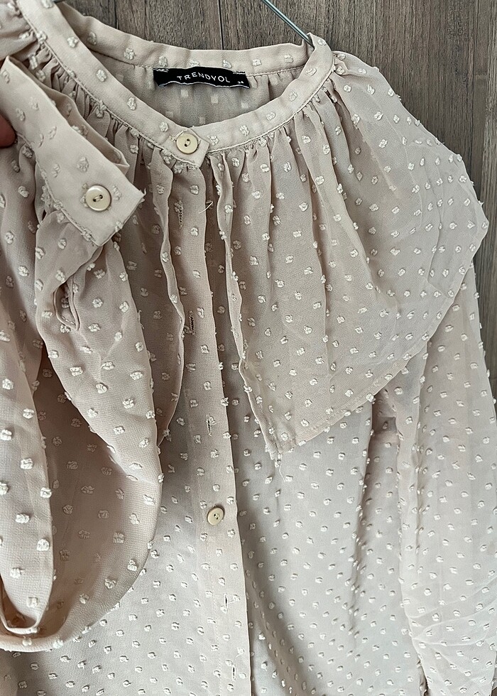 Fırfırlı Romantik Bluz - Görsel 3