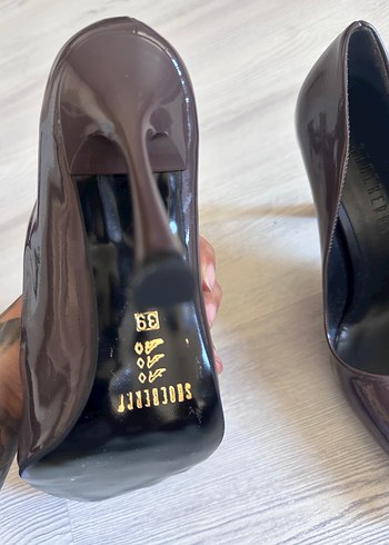 Diğer Klasik Parlak Kahverengi Stiletto Topuklu Kadın Ayakkabı