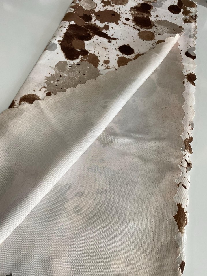 Kahverengi ve Gri Desenli Modern Masa Örtüsü - Görsel 3