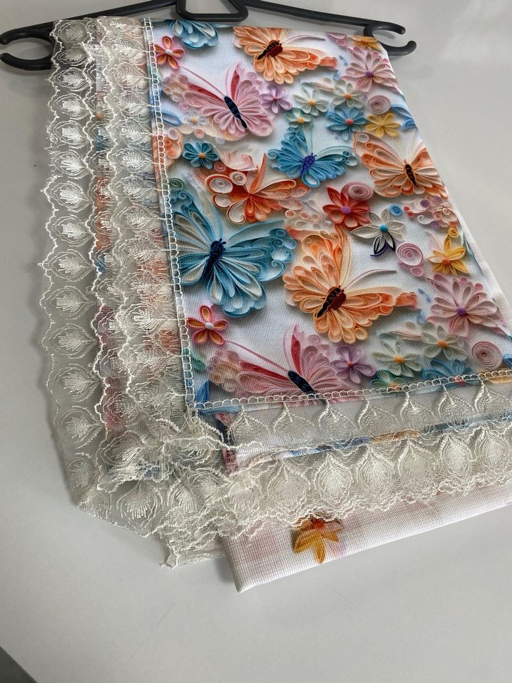 Dantel Detaylı Çok Renkli masa örtüsü - Görsel 4