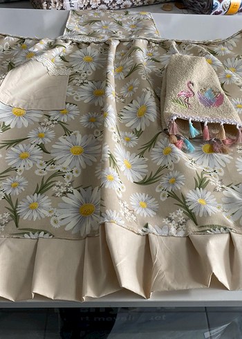 Nakışlı Papatya Desenli Mutfak Önlüğü - Görsel 2