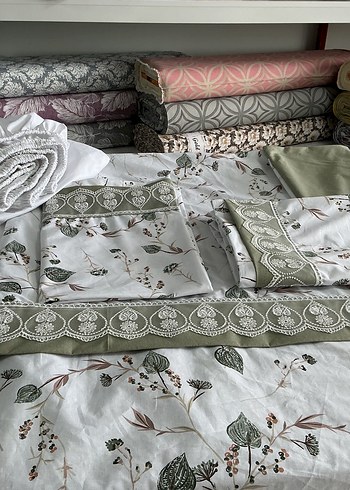 İşlemeli Beyaz ve haki Nevresim Takımı - Görsel 2