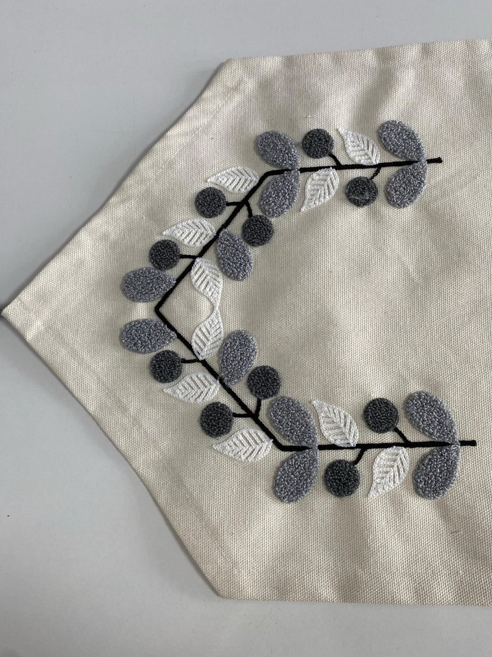 Bohem Gri Nakışlı Beyaz Runner - Görsel 2