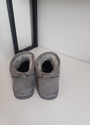 Yeni UGG