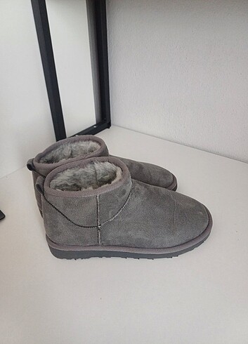 39 Beden Yeni UGG