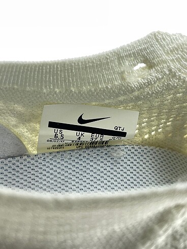 37,5 Beden çeşitli Renk Nike Spor Ayakkabı %70 İndirimli.