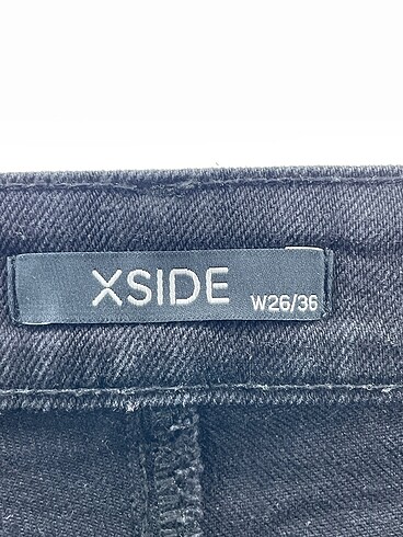 26 Beden siyah Renk LC Waikiki Jean / Kot %70 İndirimli.