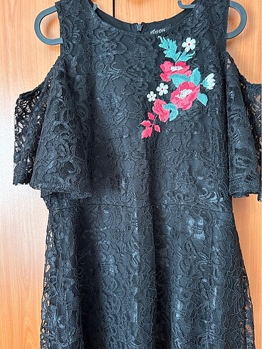 LC Waikiki Siyah elbise