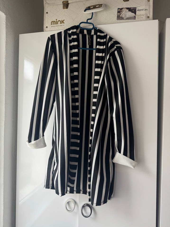 Çizgili kadın Ceketi - Görsel 4