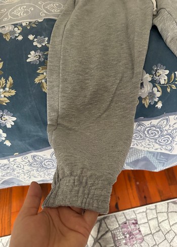 Gri Kadın Pamuklu Rahat Kesim Eşofman - Görsel 3