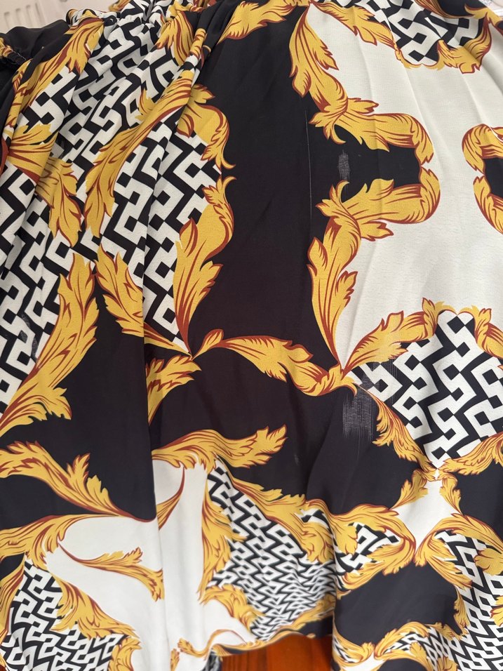 Zincir Detaylı Uzun Desenli Kadın Elbise - Görsel 5