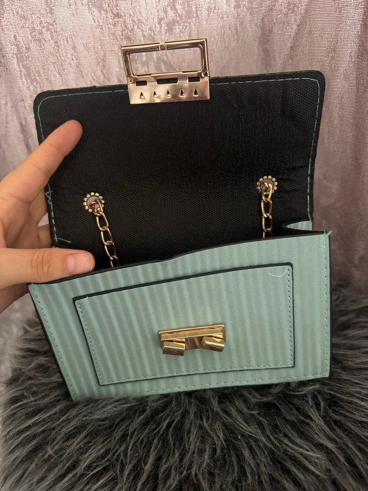 Yeşil Süet Tokalı Modern Klasik Kadın Çanta - Görsel 2