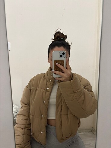 Bershka Mont