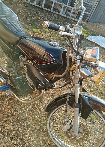 Mondial motosiklet 125 - Görsel 4