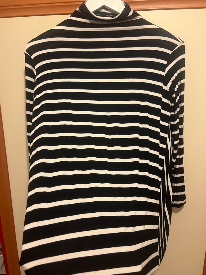 Zara Çizgili Yumuşak Kumaş Bluzu - Görsel 3