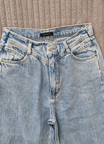 34 Beden mavi Renk Trendyolmilla Yüksek Bel Wide Leg Jeans