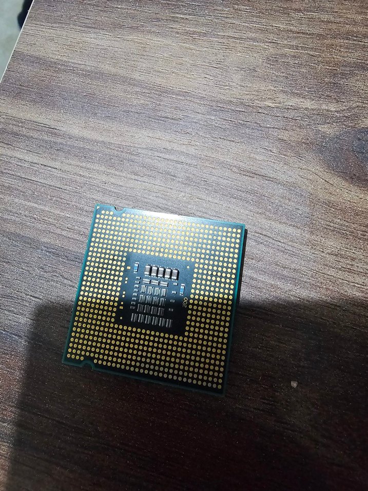 Intel Core 2 Duo E8400 İşlemci 3.0 GHz - Görsel 2