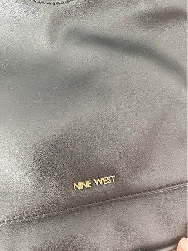  Beden Nine west siyah çanta