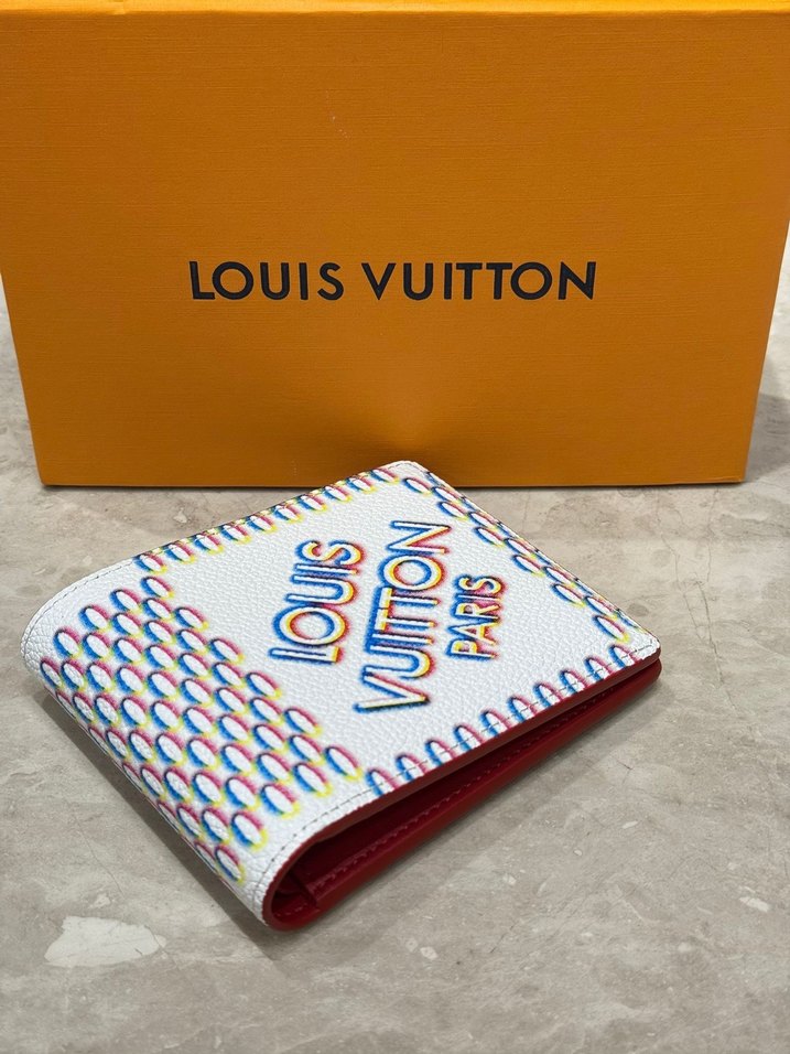 Louis Vuitton  Erkek Cüzdanı orjinal - Görsel 3