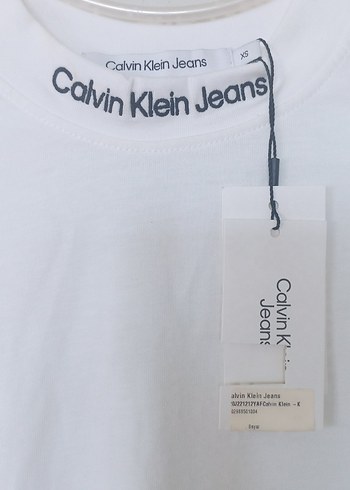 Calvin Klein Jeans Beyaz Kadın Tişört